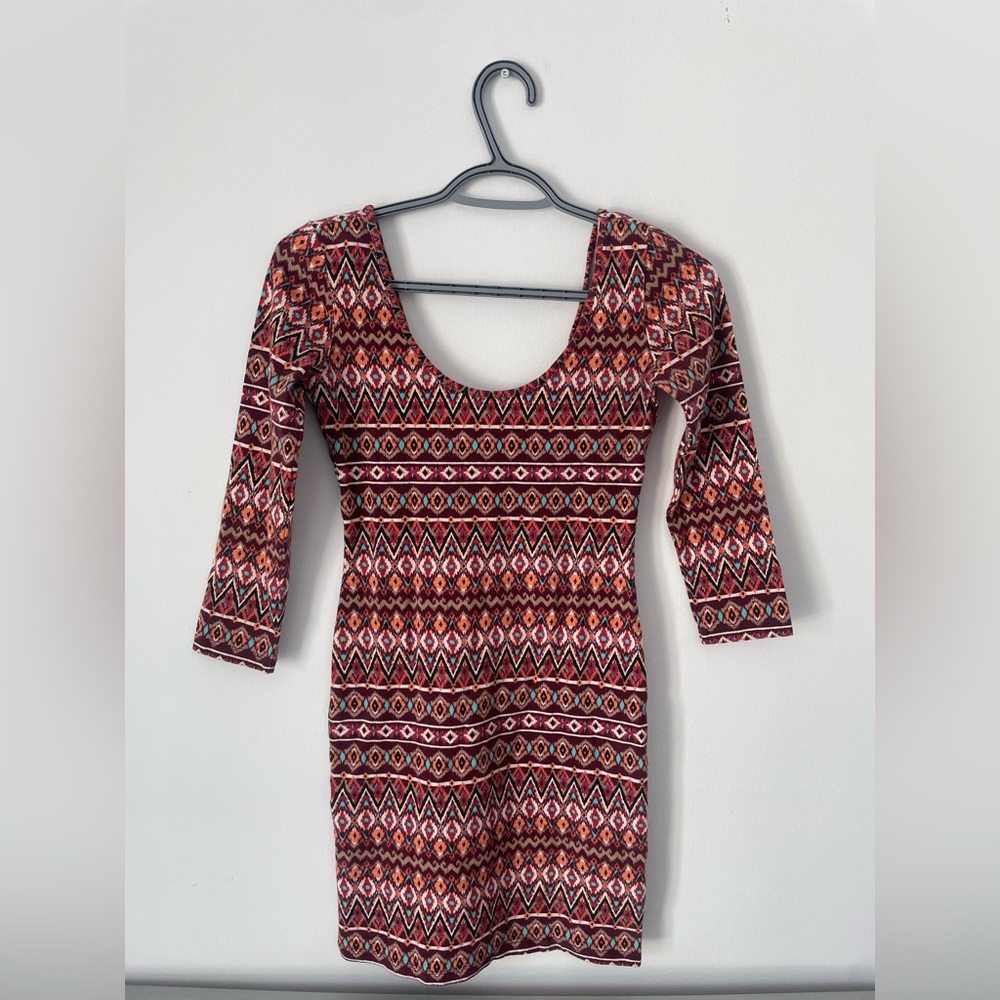 Forever 21 dress in excellent condition.
